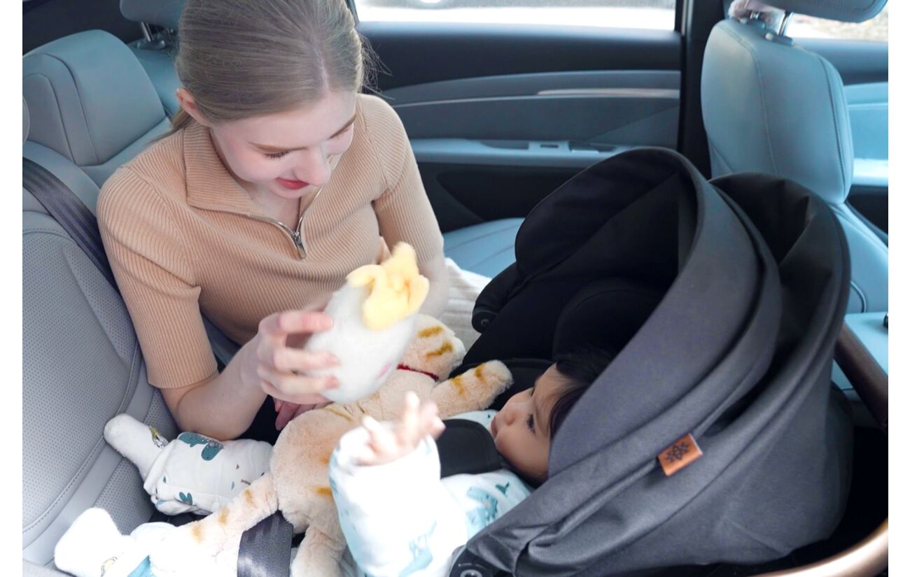 i-Size bei Kindersitzen – Was Eltern wissen sollten - i-Size Kindersitze: Was bedeutet UN R129? | Daliya Sicherheit im Auto