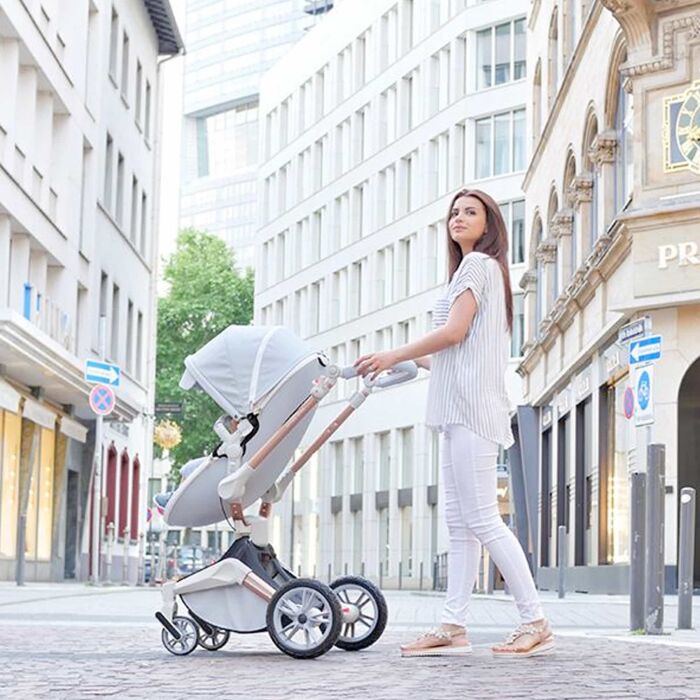 Daliya&reg; TURNIYO 2in1 Kinderwagen 360&deg;drehbar (Gold / Champagne)